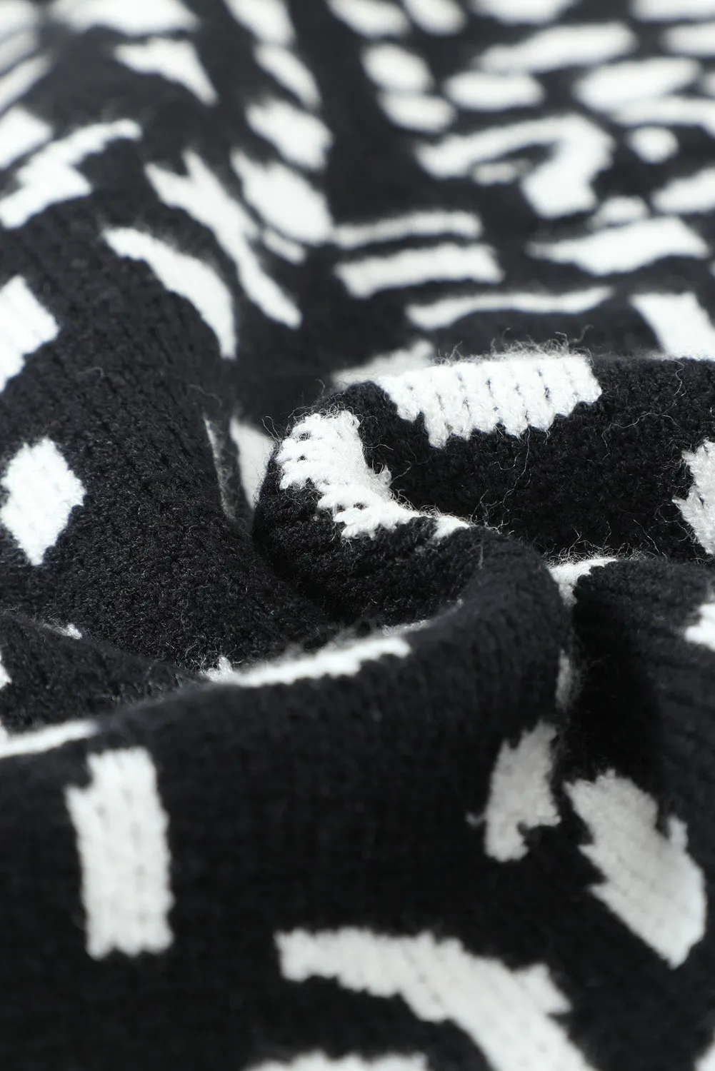 Black Leopard Print Knitted Vest Sweater