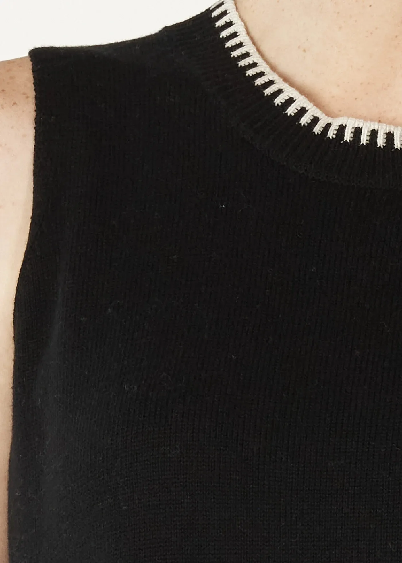Essential Two Tone Vest / Black